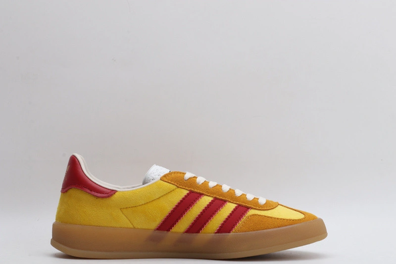 Guci  &  Adidas  Sneaker
