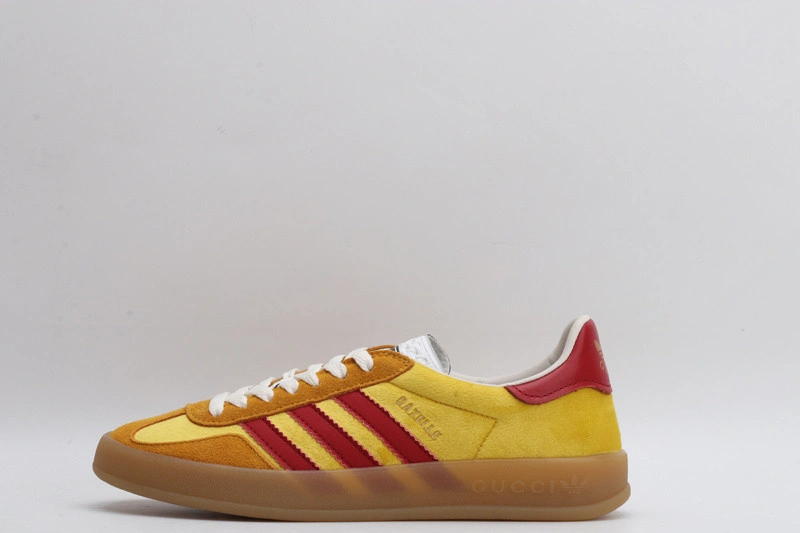 Guci  &  Adidas  Sneaker