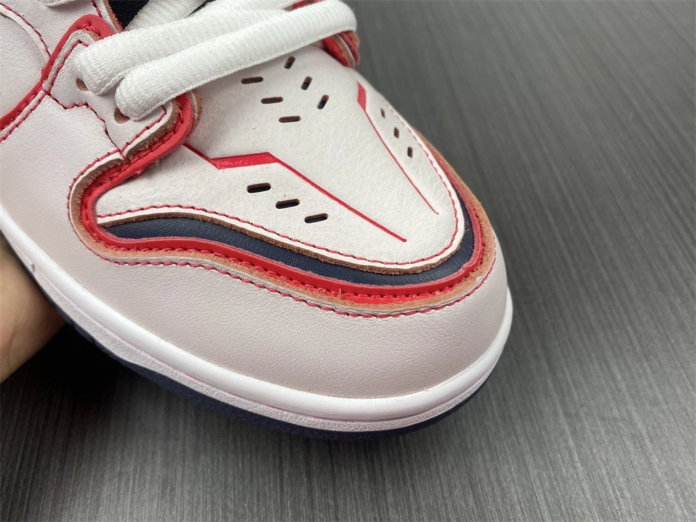 Gundam x Nike SB Dunk High  DH7717-100