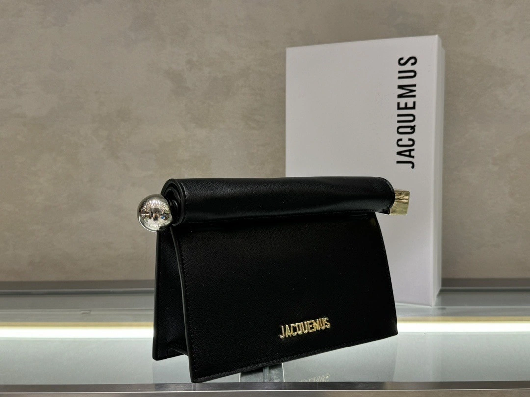 JACQUEMUS BAG