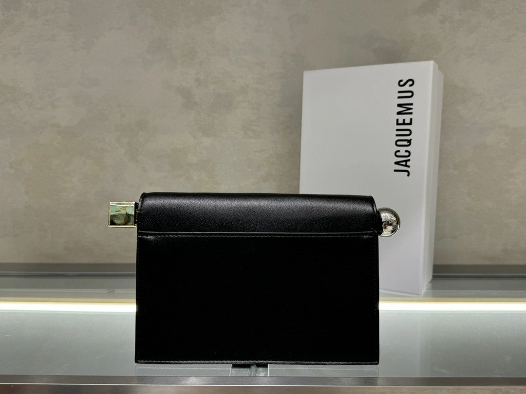 JACQUEMUS BAG