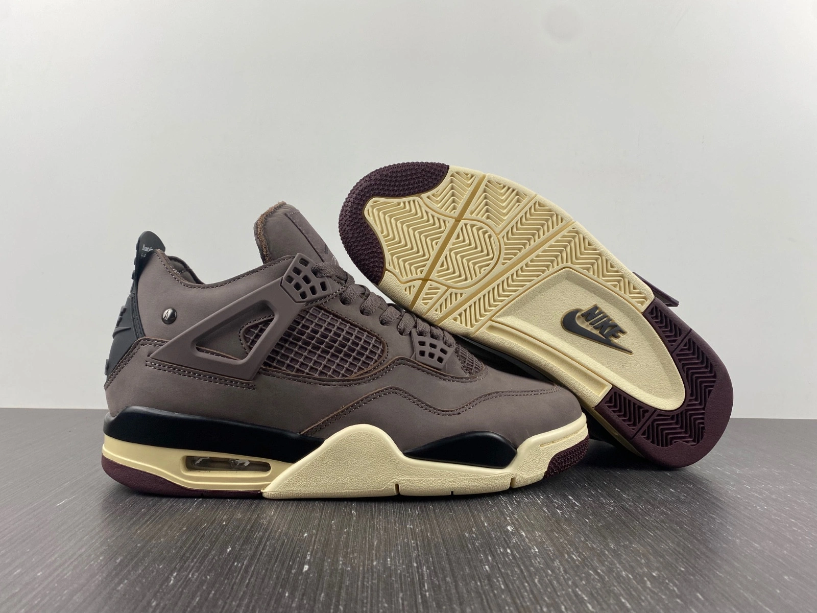 JORDAN 4 RETRO A MA MANIÉRE VIOLET ORE - DV6773-220