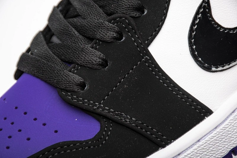 Jordan 1 Low Court Purple   553558-125