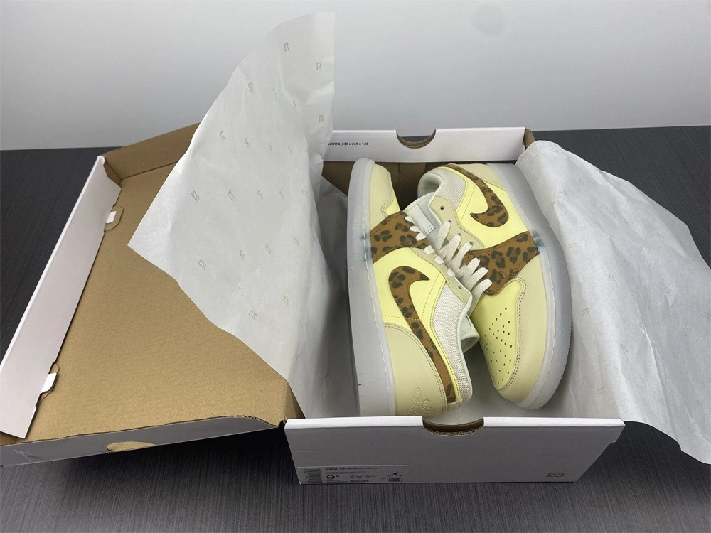 Jordan 1 Low Crimson Tint - 553558-034