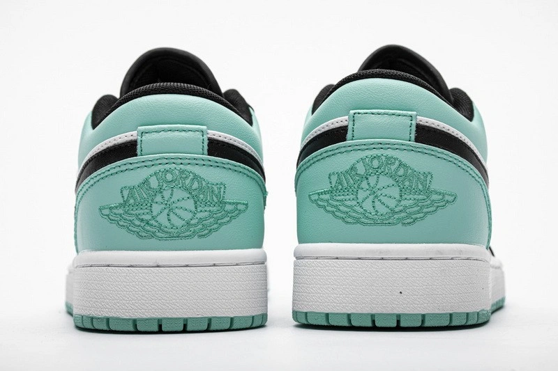 Jordan 1 Low Emerald Toe  553558-117