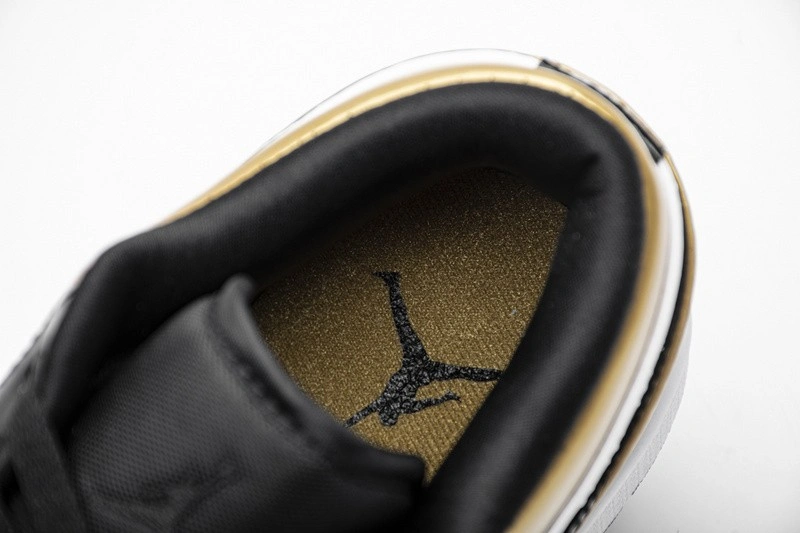 Jordan 1 Low Gold Toe  CQ9447-700