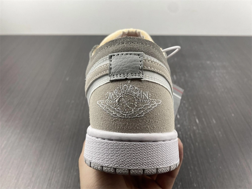 Jordan 1 Low Inside Out White Phantom - DN1635-100