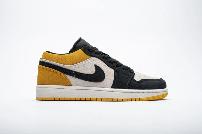 Jordan 1 Low Sail University Gold Black  553558-127