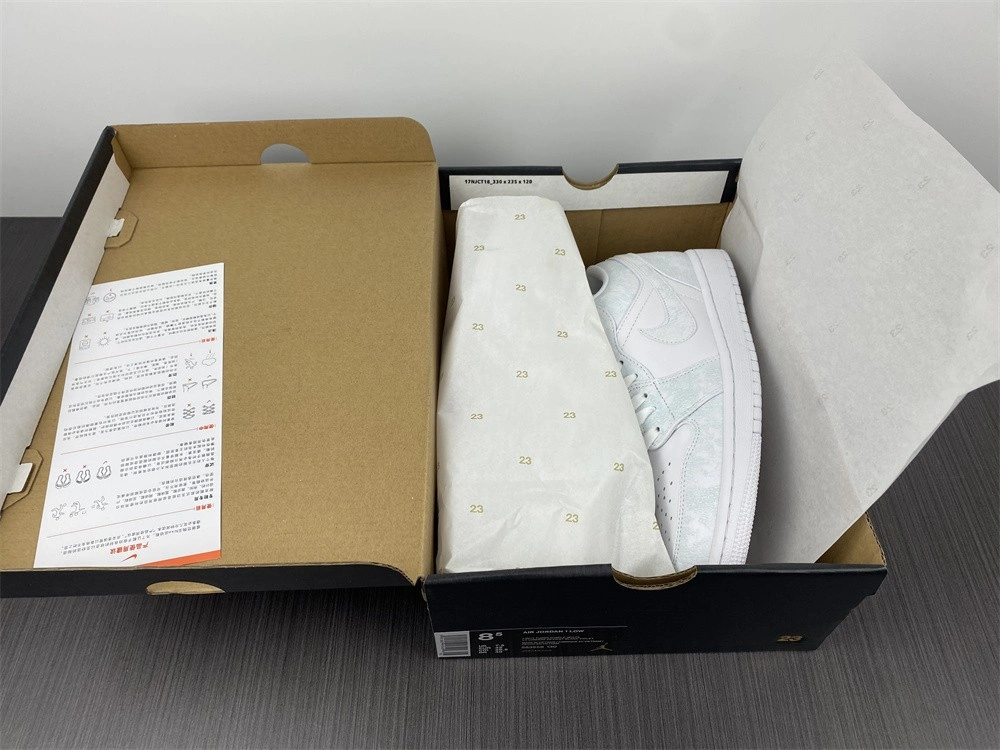 Jordan 1 Low Triple White Tumbled Leather - 553558-130