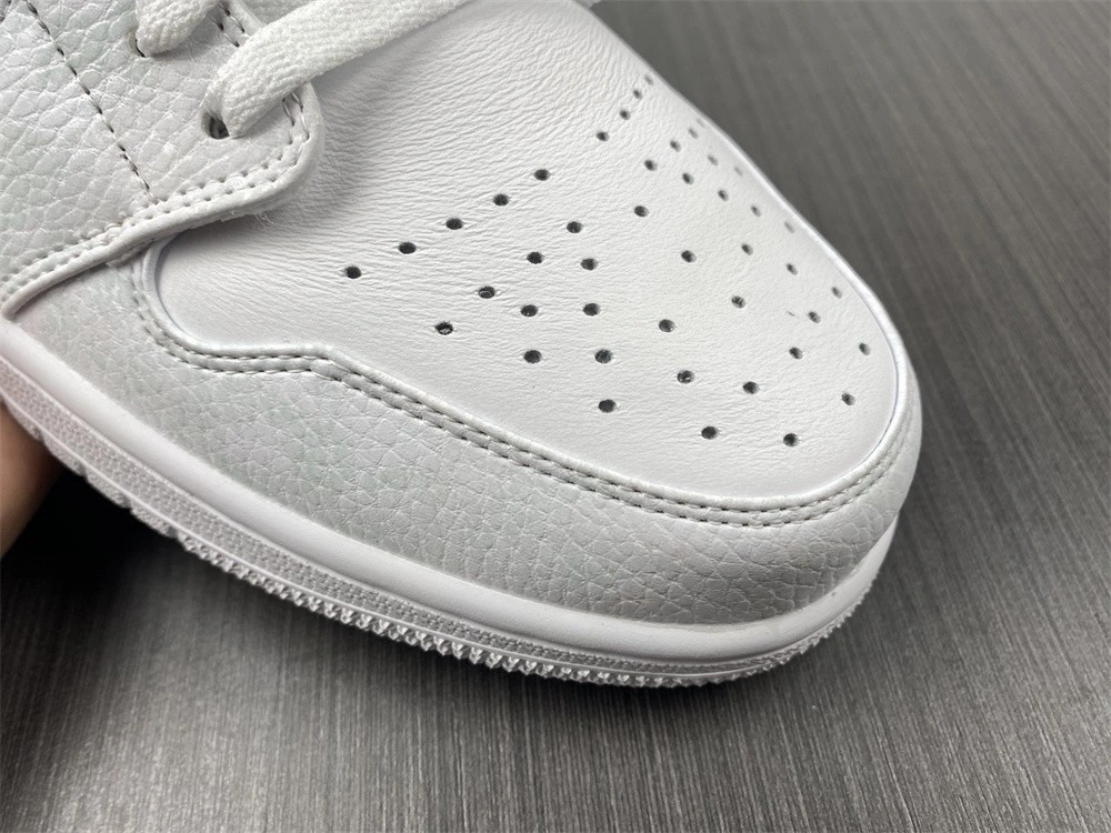 Jordan 1 Low Triple White Tumbled Leather - 553558-130