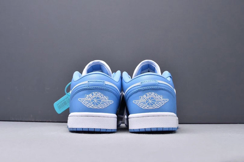 Jordan 1 Low UNC (W)  AO9944-441