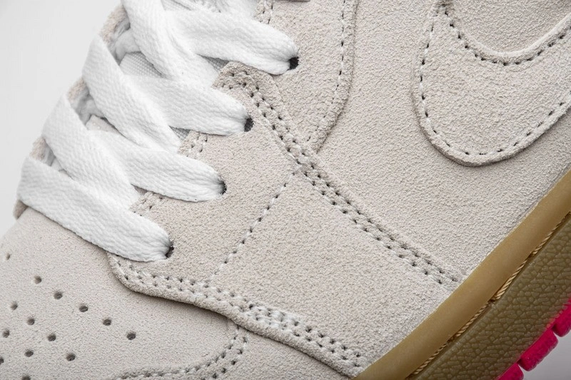 Jordan 1 Low White Gum Hyper Pink  553558-119
