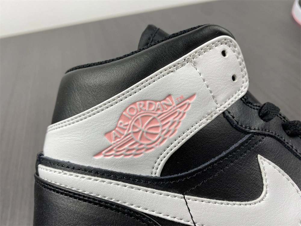 Jordan 1 Mid Arctic Pink Black (GS) - 555112-061