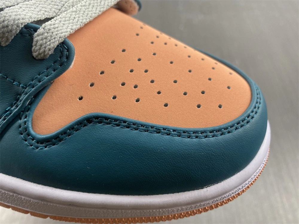 Jordan 1 Mid Dark Teal Green (W) - BQ6472-308