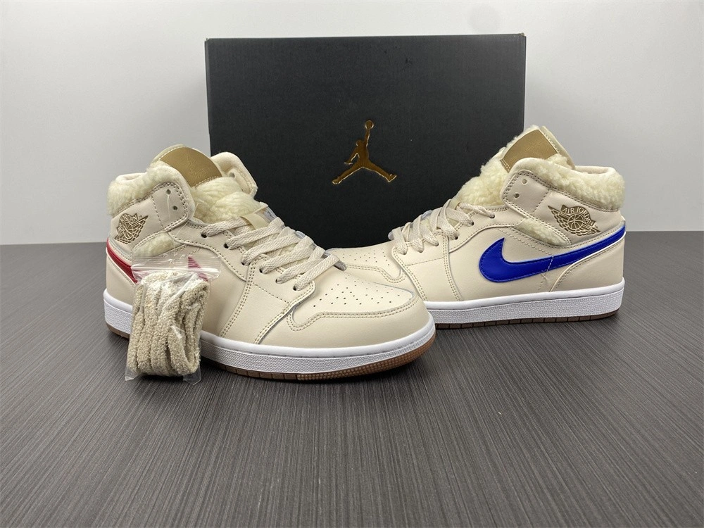Jordan 1 Mid Fleece Pearl White (GS) - DO2207-264