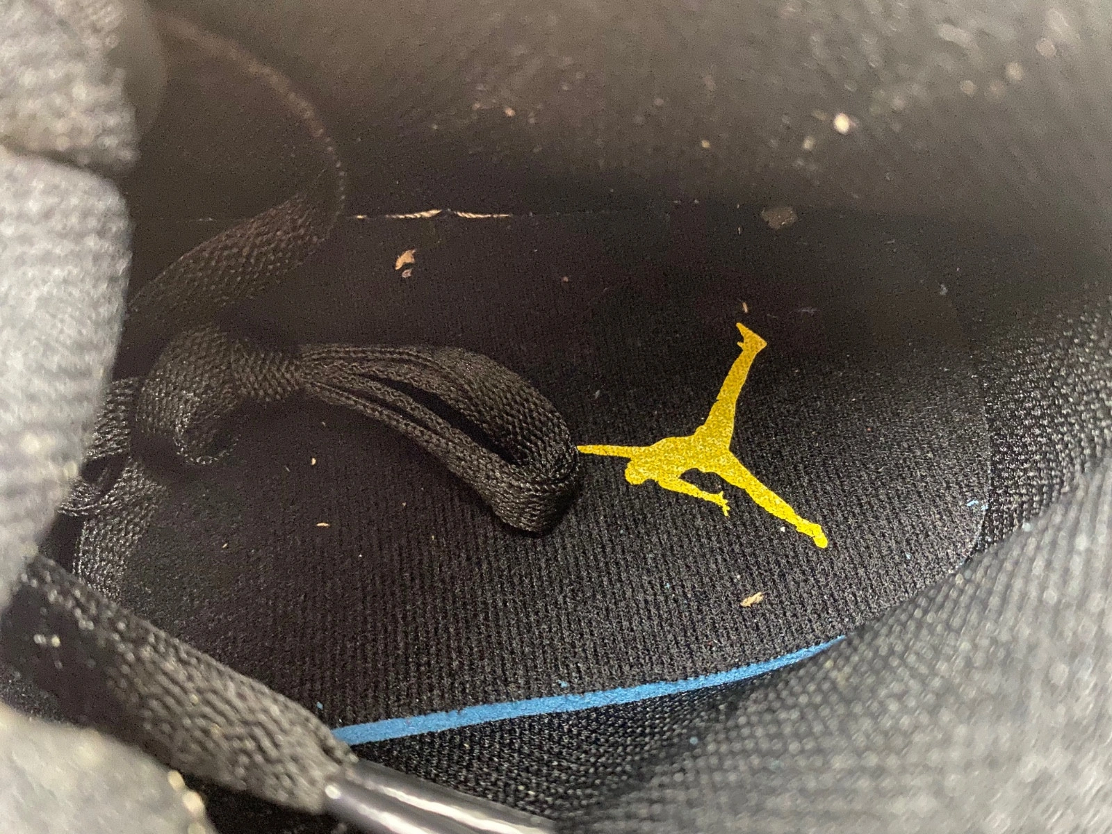 Jordan 1 Mid Lakers (2022) - DQ8426-517