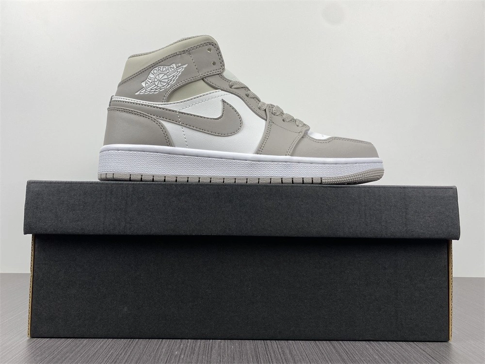 Jordan 1 Mid Linen - 554724-082
