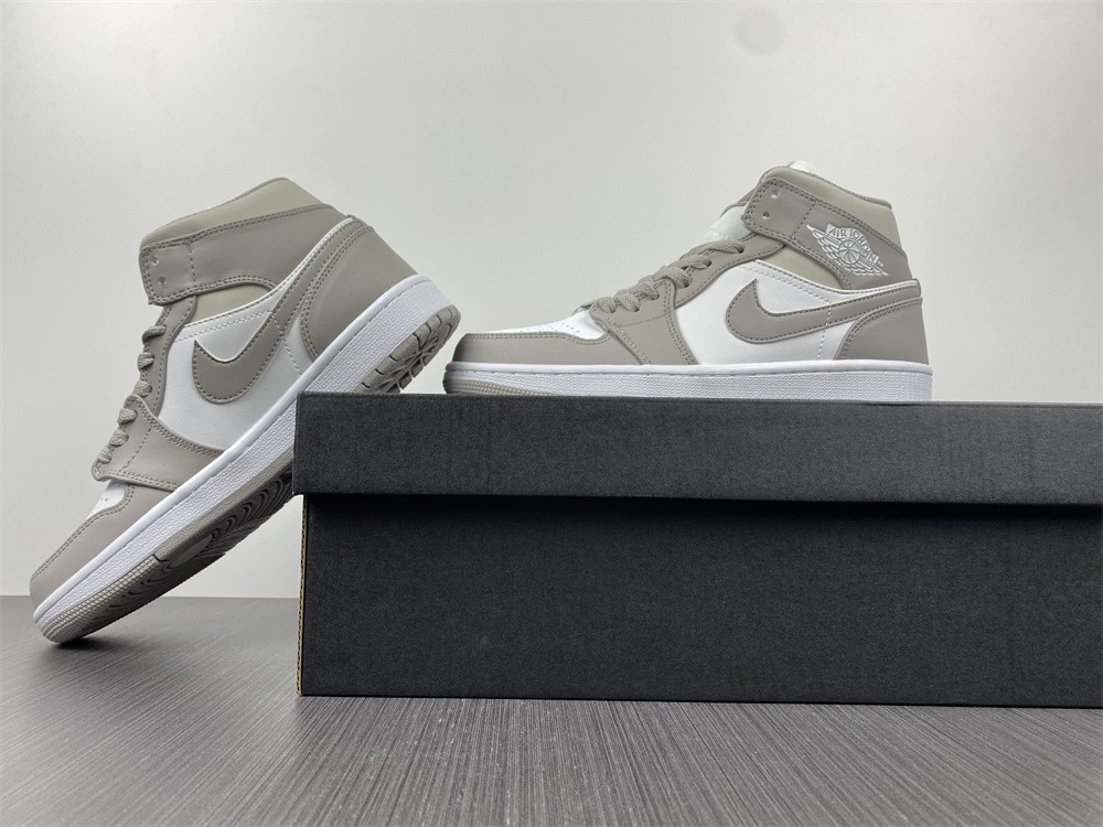 Jordan 1 Mid Linen - 554724-082