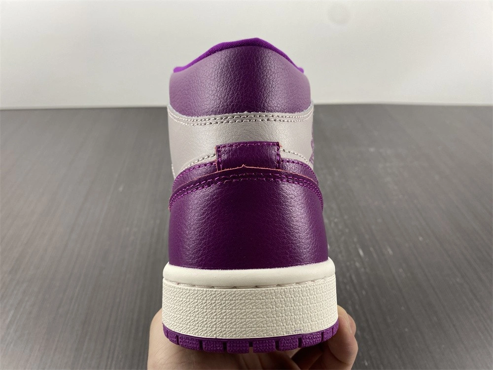 Jordan 1 Mid Magenta (2022) (W) - BQ6472-501