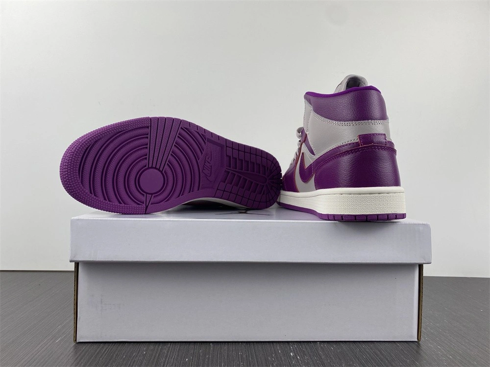 Jordan 1 Mid Magenta (2022) (W) - BQ6472-501