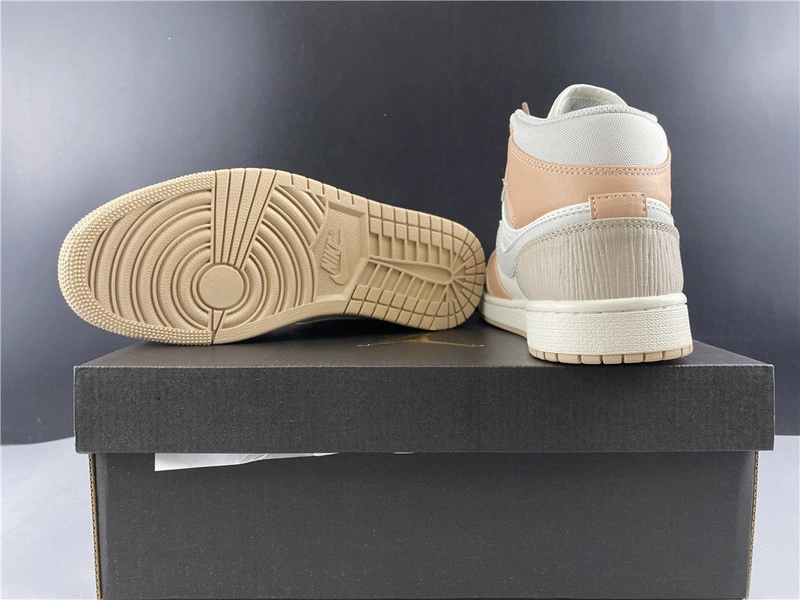Jordan 1 Mid Milan   CV3044-100