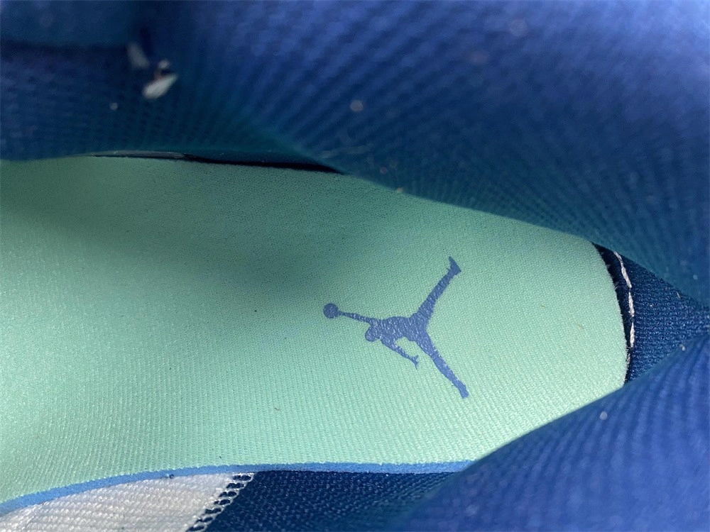 Jordan 1 Mid Mystic Navy Mint Foam - 554724-413
