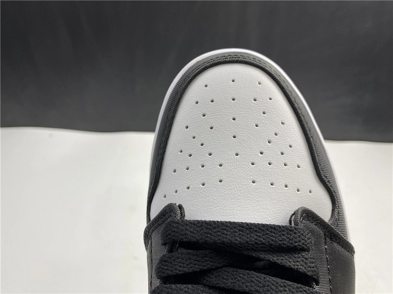 Jordan 1 Mid Oakland - 852542-101