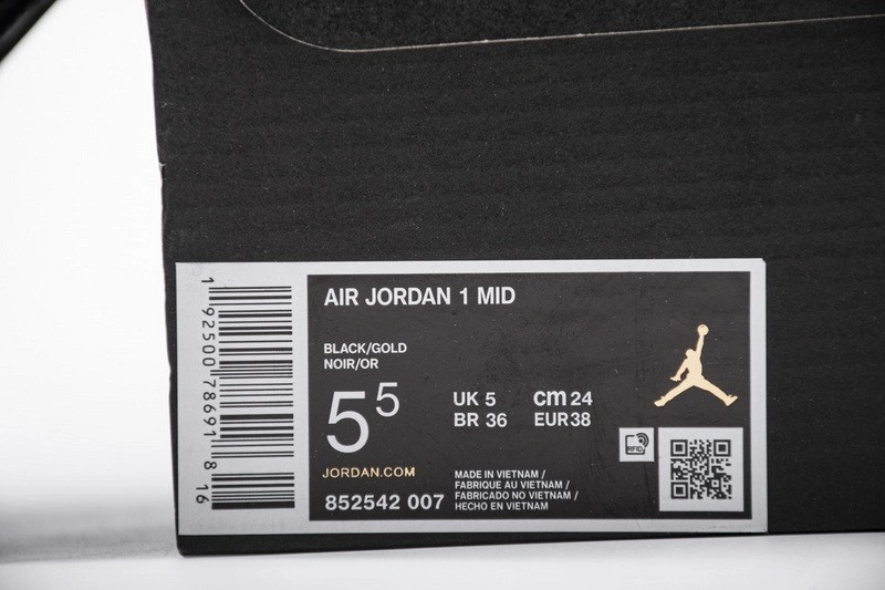 Jordan 1 Mid Patent Black White Gold   852542-007