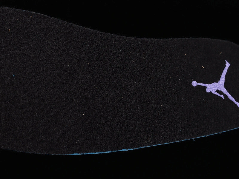 Jordan 1 Mid Purple Black (Women's) - BQ6472-051