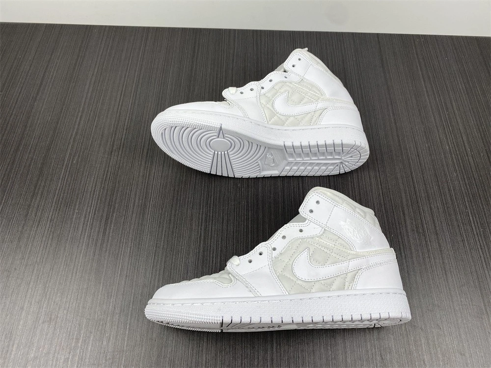 Jordan 1 Mid Quilted White (W) - DB6078-100