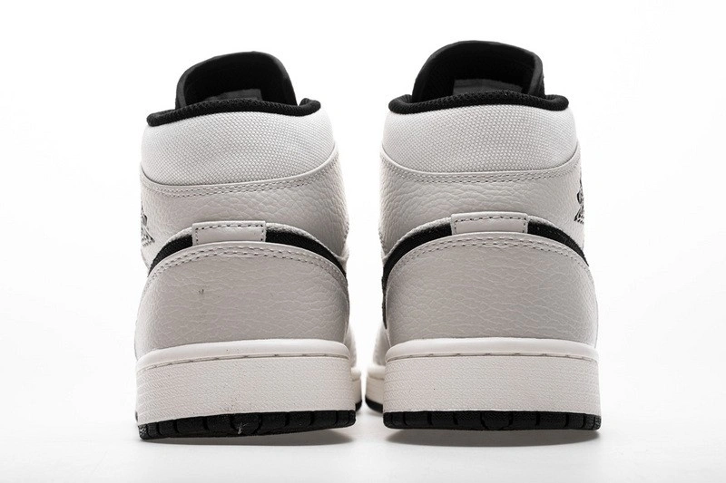Jordan 1 Mid SE Light Bone  852542-002