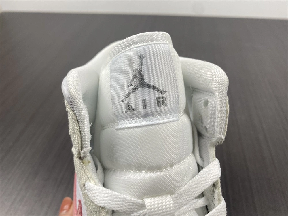 Jordan 1 Mid SE Light Iron Ore (W) - DN4045-001