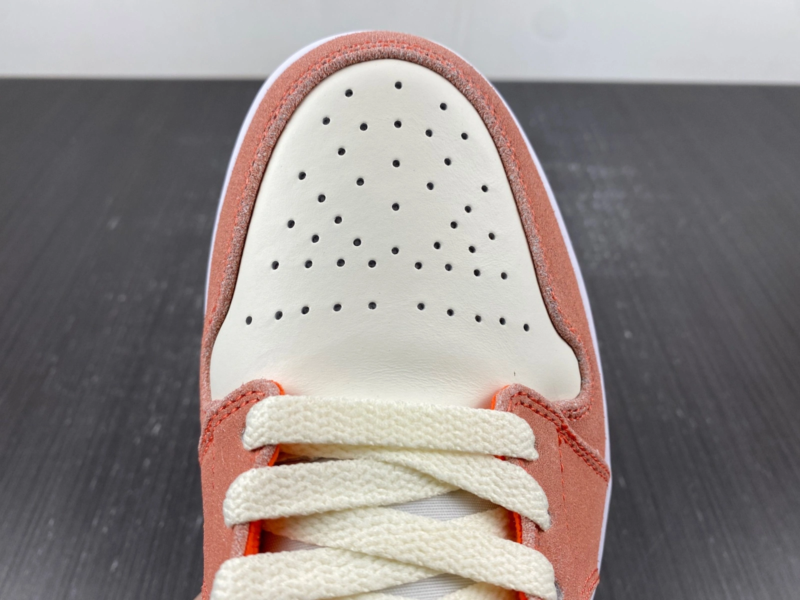 Jordan 1 Mid SE Orange Suede (GS) - DV1336-800
