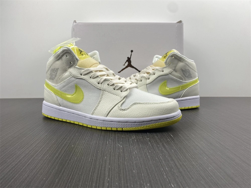 Jordan 1 Mid SE Voltage Yellow (W) - DB2822-107