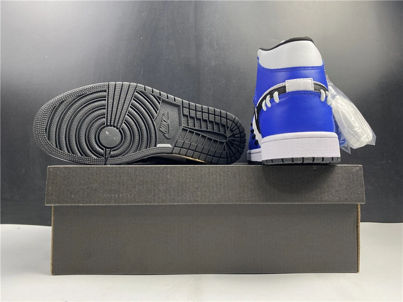 Jordan 1 Mid Sisterhood   CV0152-401