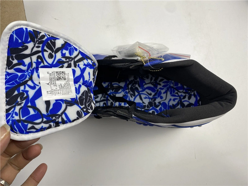 Jordan 1 Mid Sisterhood   CV0152-401