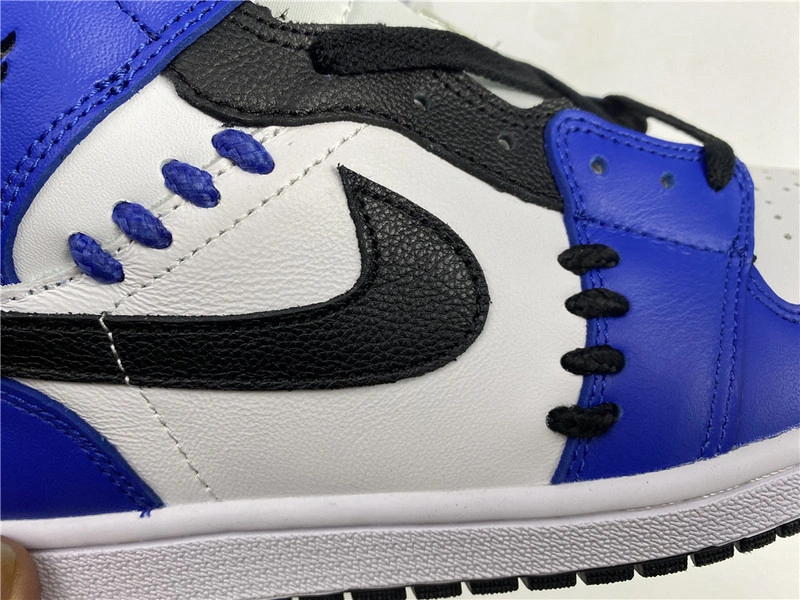Jordan 1 Mid Sisterhood   CV0152-401