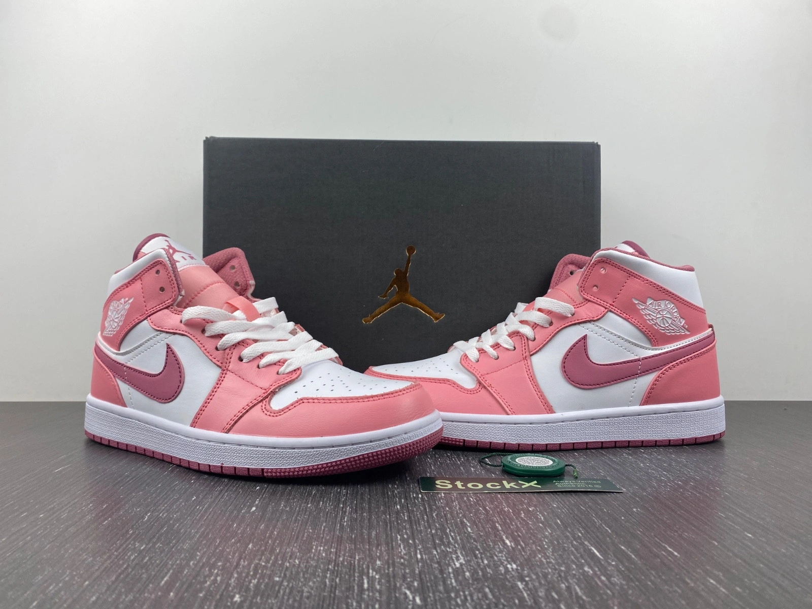 Jordan 1 Mid Valentine's Day (2023) (GS) - DQ8423-616