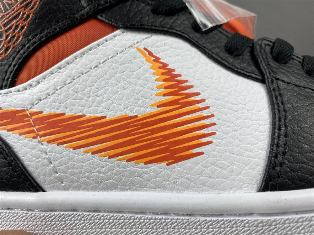 Jordan 1 Mid Zig Zag - DN4929-100