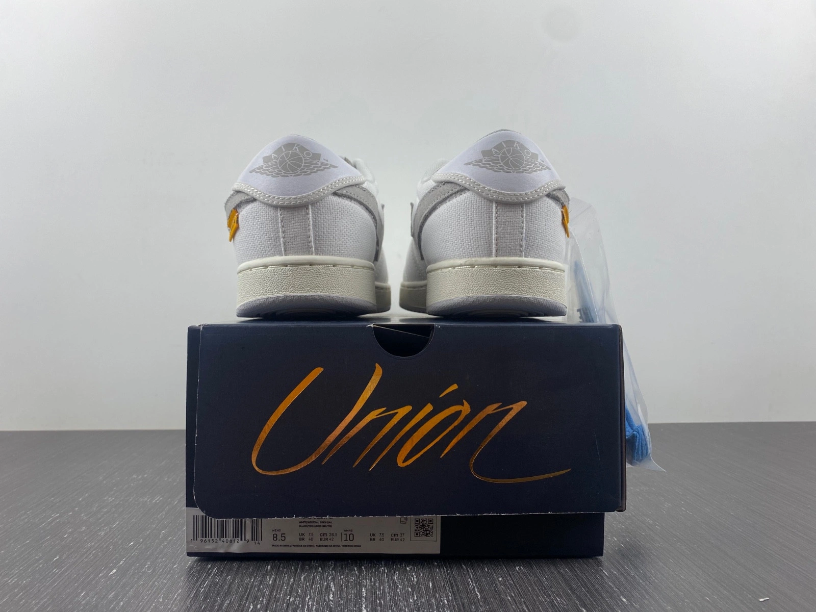 Jordan 1 Retro AJKO Low SP Union White Canvas  DO8912-101