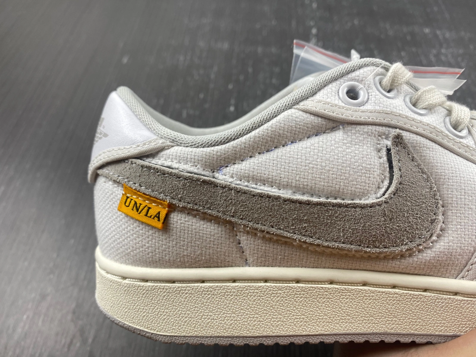 Jordan 1 Retro AJKO Low SP Union White Canvas  DO8912-101