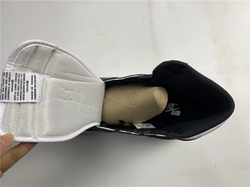 Jordan 1 Retro Black White (2014)  555088-010