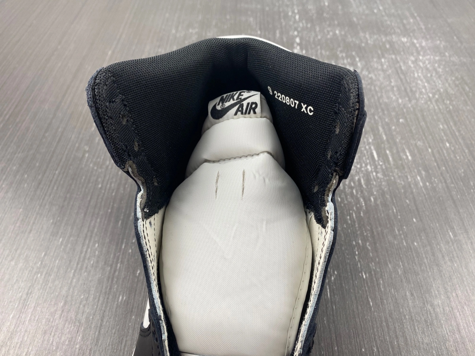 Jordan 1 Retro High 85 Black White (2023) - BQ4422-001