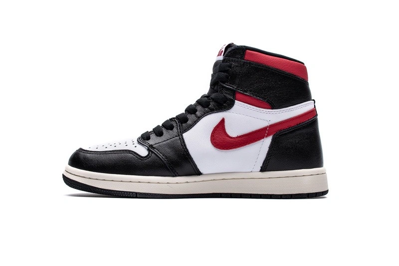 Jordan 1 Retro High Black Gym Red  555088-061