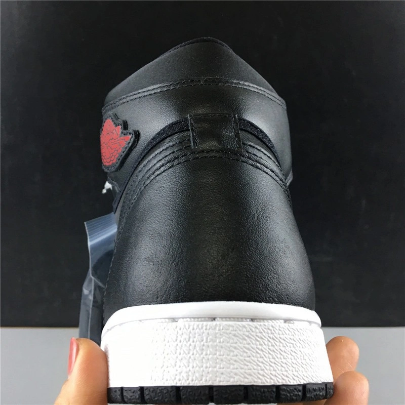 Jordan 1 Retro High Black Gym Red Black  555088-060
