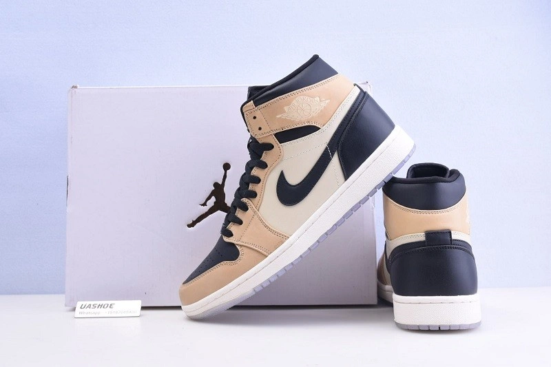 Jordan 1 Retro High Black Mushroom (W)   AH7389-003