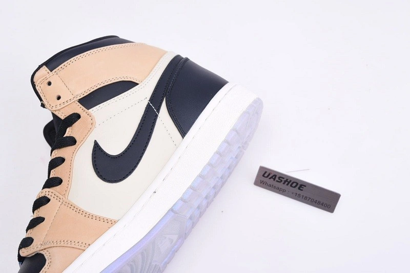 Jordan 1 Retro High Black Mushroom (W)   AH7389-003