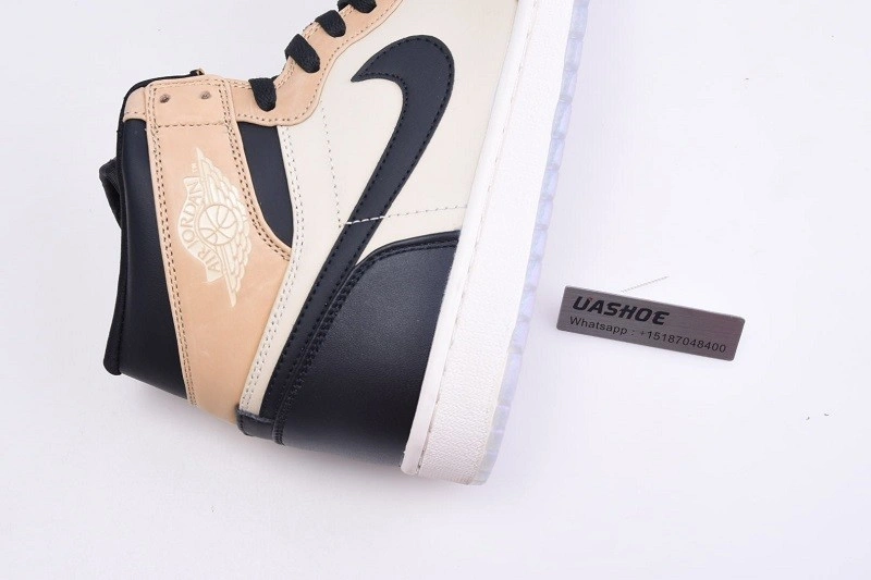 Jordan 1 Retro High Black Mushroom (W)   AH7389-003