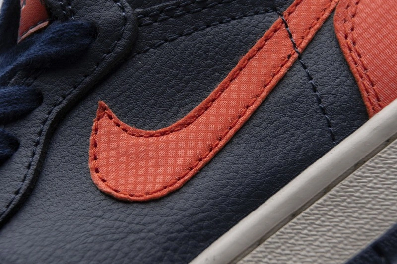 Jordan 1 Retro High Blue Void Turf Orange (W)  AH7389-408