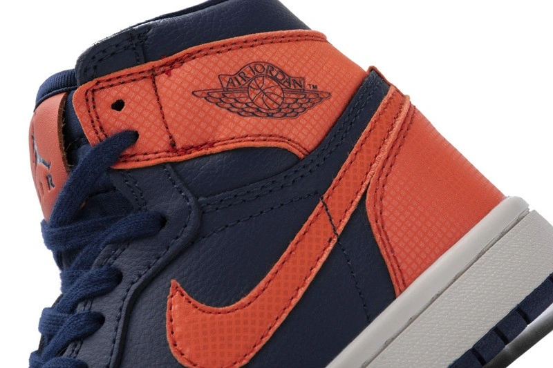 Jordan 1 Retro High Blue Void Turf Orange (W)  AH7389-408